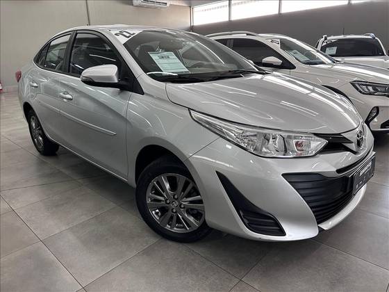 TOYOTA YARIS 1.5 16V FLEX SEDAN XLS CONNECT MULTIDRIVE
